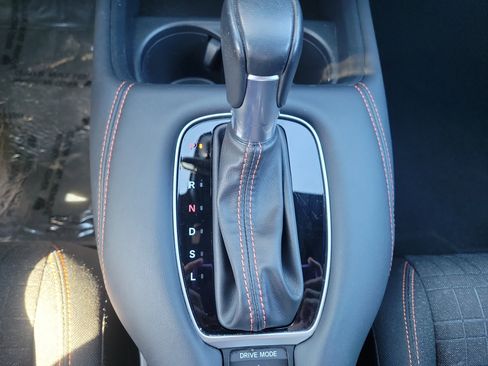 Certified 2023 Honda HR-V Sport image 37