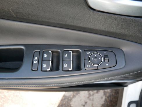 Used 2019 Hyundai Santa Fe Limited image 15