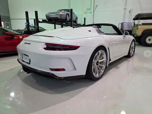 Used 2019 Porsche 911 Speedster RWD image 61