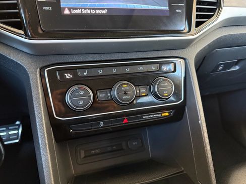 Used 2023 Volkswagen Atlas SEL R-Line AWD/4WD image 22
