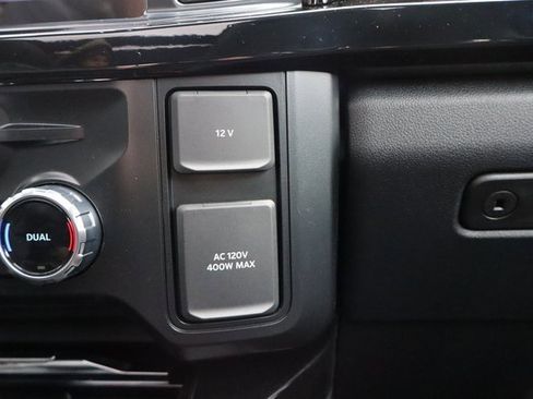 New 2026 Ford F250 Lariat w/ Black Appearance Package image 37