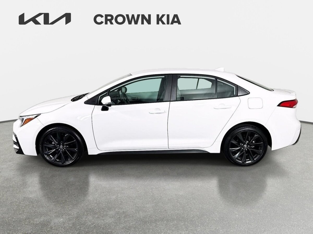 Used 2024 Toyota Corolla SE FWD image 8