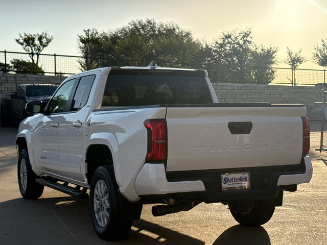 Used 2024 Toyota Tacoma SR5 RWD image 7