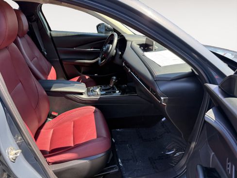 Certified 2024 MAZDA CX-30 AWD 2.5 S w/ Preferred Package image 19