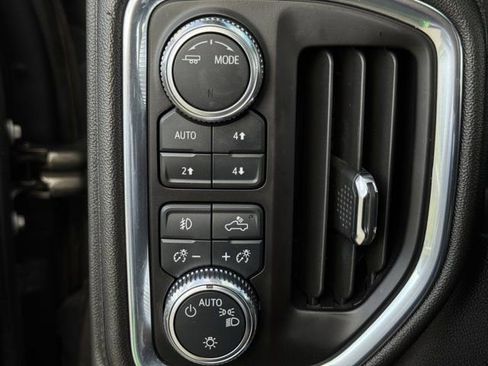 Used 2023 GMC Sierra 2500 SLE w/ SLE Value Package; AWD/4WD image 24