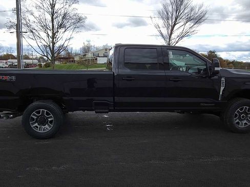 New 2026 Ford F250 Lariat image 9