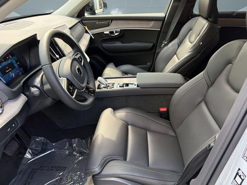 New 2026 Volvo XC90 T8 Ultra w/ Protection Package AWD/4WD image 5