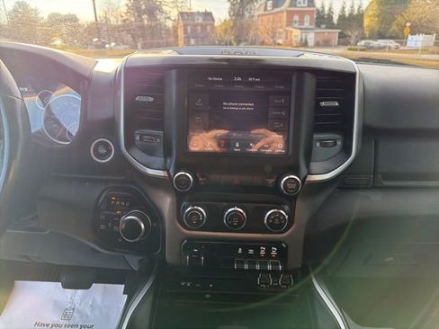 Used 2019 RAM 1500 Big Horn/Lone Star image 17