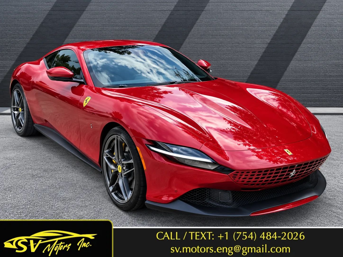 Used 2022 Ferrari Roma RWD image 1