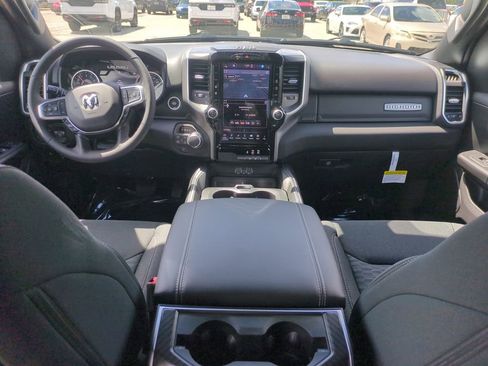 New 2026 RAM 1500 4x4 Crew Cab image 15