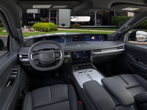 New 2025 Lincoln Navigator L Reserve w/ Jet Appearance Package image 9
