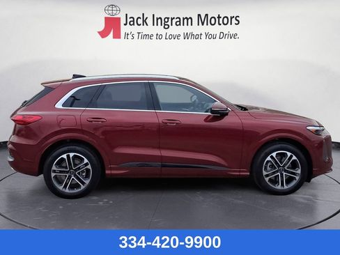 New 2025 Audi Q5 Prestige image 6