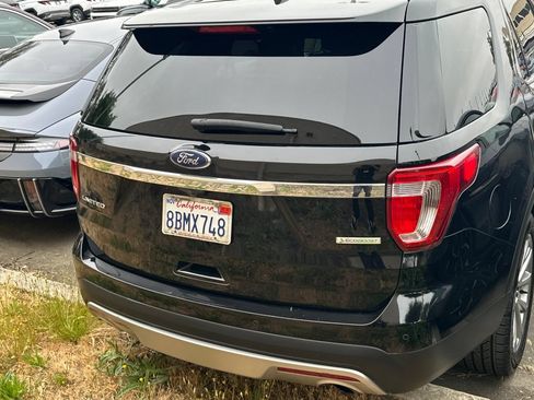 Used 2017 Ford Explorer Limited FWD image 5