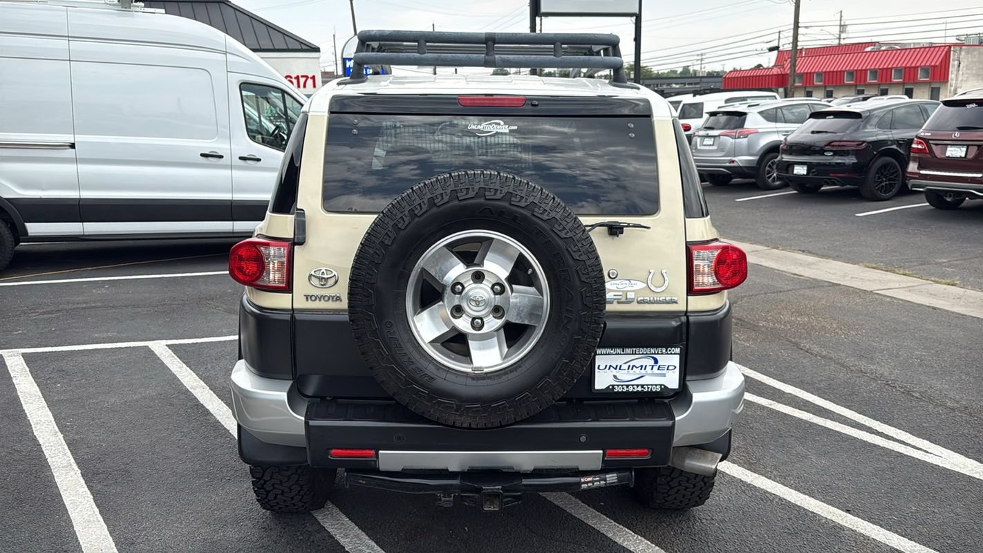 Used 2008 Toyota FJ Cruiser 4WD image 4
