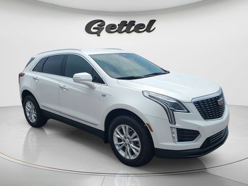 Used 2024 Cadillac XT5 Luxury FWD image 3