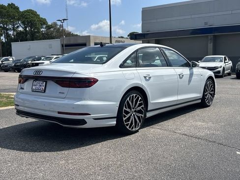 Used 2024 Audi A8 L 3.0T AWD/4WD image 4