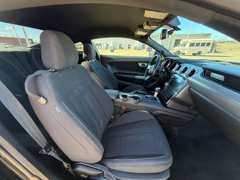 Used 2019 Ford Mustang GT image 12