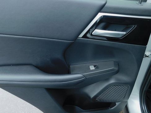 Used 2024 Mitsubishi Outlander SE image 26