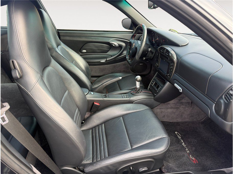 Used 2004 Porsche 911 Carrera 4S AWD/4WD image 15