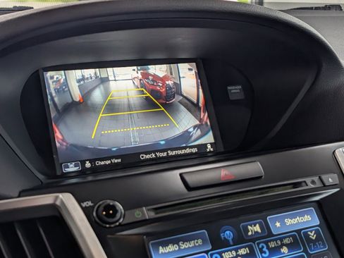 Used 2015 Acura TLX w/ Technology Package image 22