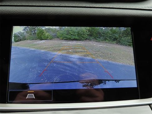 New 2026 Cadillac XT5 Luxury w/ LPO, ONYX Package image 26