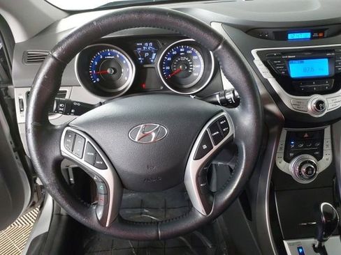 Used 2012 Hyundai Elantra Limited FWD image 23