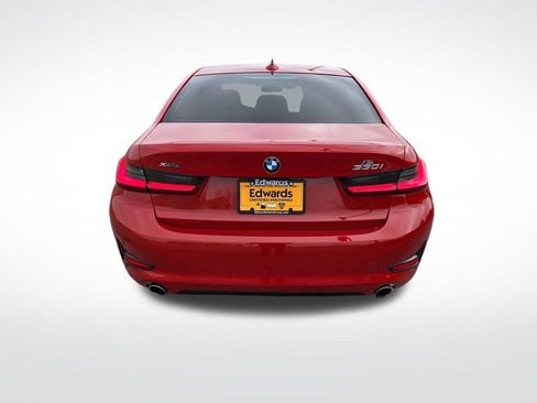 Used 2021 BMW 330i xDrive Sedan w/ Convenience Package image 4