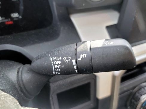 Used 2024 Toyota Tacoma TRD Sport image 18