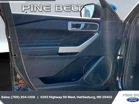 Certified 2024 Ford Explorer XLT w/ Equipment Group 202A image 17