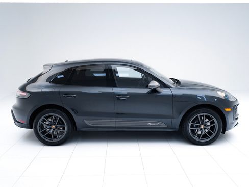 Certified 2026 Porsche Macan Turbo AWD/4WD image 8
