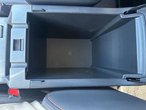 Used 2025 Subaru Crosstrek 2.5i Limited AWD/4WD image 22