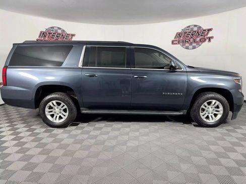 Used 2019 Chevrolet Suburban LT AWD/4WD image 8