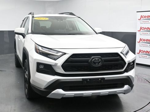 Used 2024 Toyota RAV4 Adventure AWD/4WD image 3