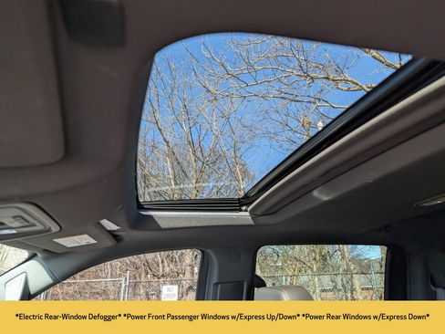 Used 2023 GMC Sierra 1500 AT4 w/ AT4 Premium Package image 8