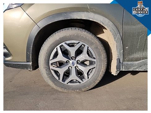 Certified 2023 Subaru Forester Premium image 11