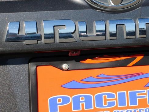 Used 2022 Toyota 4Runner SR5 image 43