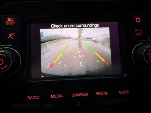 Used 2018 RAM ProMaster City Tradesman image 23