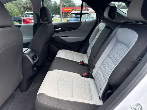 Used 2024 Chevrolet Equinox LS FWD image 10