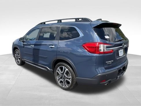 Used 2023 Subaru Ascent Touring AWD/4WD image 7