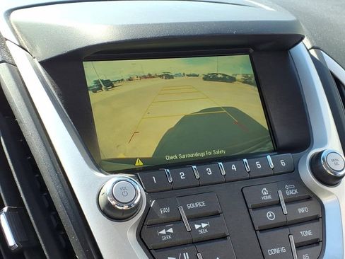 Used 2016 GMC Terrain SLE w/ Convenience Package FWD image 13