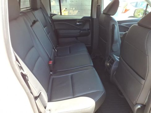 Used 2023 Honda Ridgeline RTL-E image 12