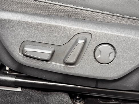 Used 2023 Kia Niro Wave FWD image 6