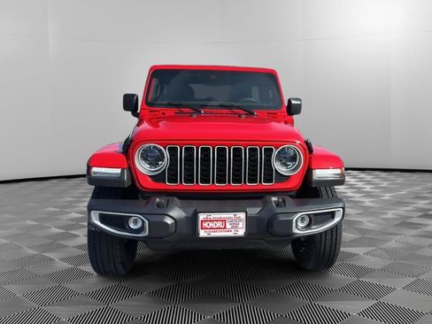 Used 2025 Jeep Wrangler Sahara w/ Safety Group image 7