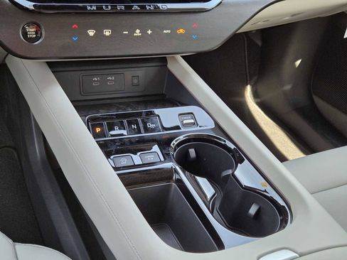 Used 2025 Nissan Murano SL image 29