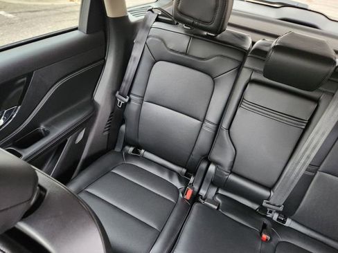 New 2026 Lincoln Corsair Premiere image 12