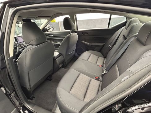 Used 2024 Nissan Altima 2.5 SV image 67