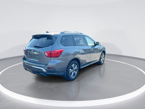 Used 2020 Nissan Pathfinder S FWD image 9