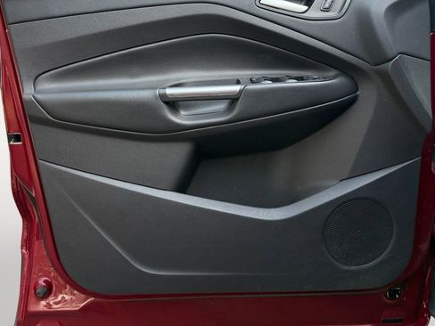 Used 2016 Ford Escape SE w/ SE Cold Weather Package image 14