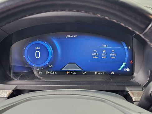 Used 2020 Ford Explorer Platinum w/ Premium Technology Package image 19