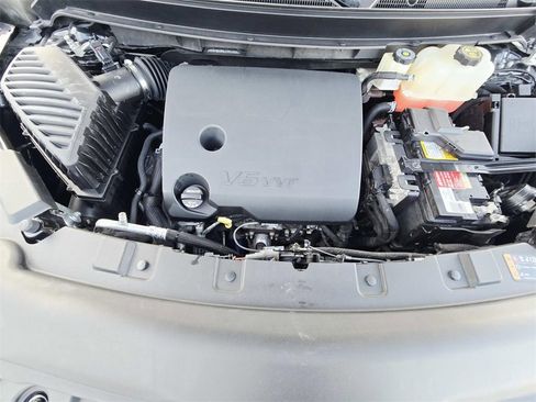 Used 2020 Buick Enclave Essence w/ Sport Touring Edition image 19